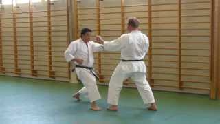 preview picture of video 'Treningssamling med sensei Poh Lim 6. Dan i Angreim Karateklubb'