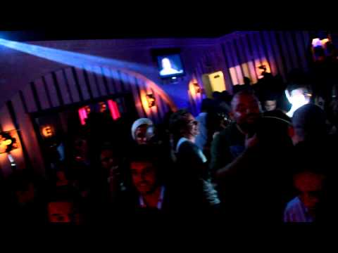 Dj Sérgio Delgado @ LAX playing " Still waiting " LIVE - Almancil - Inauguração 25.02.2011 1/2