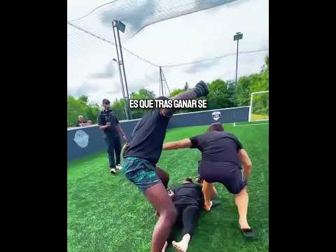 ¡Humilló a su padre y el hijo le dio su merecido! #shorts