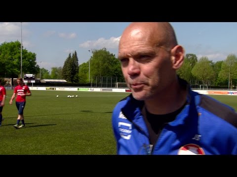 Willem II-trainer Streppel over Almere City FC: 'De Gier heeft er weer schwung ingebracht'