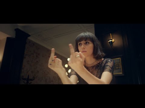 da "I Predatori" (Pietro Castellitto, 2020)