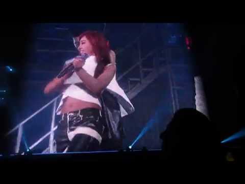 Lee Hi and Minzy - 1234 - 140503 YG Family Power Tour