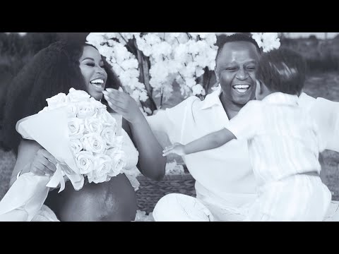 OUR OFFICIAL GENDER REVEAL *BOY or GIRL*