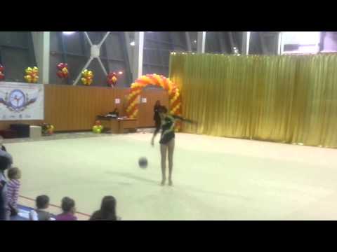 Хусаинова Альбина мяч