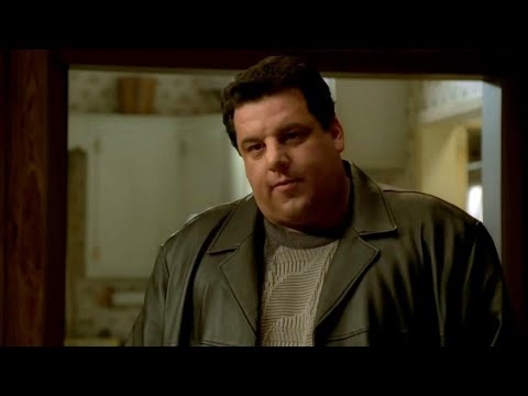 The Sopranos - Bobby Bacala changes his name and starts fighting for workers' rights
