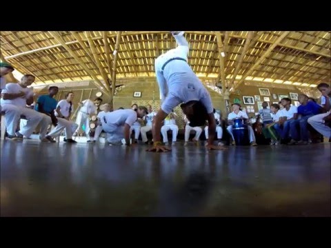 Contra Mestre Guaxini e Neve - Barracão D'Angola