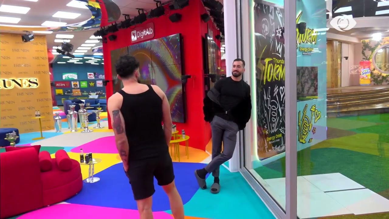 “Parashikoj një zarf të kuq”/ Jozi bisedon me Aldon për Gjestin: Kap pak kape…