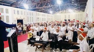 Download lagu Di Kandang Nan Hina Choir OMK Stemada Misa Malam Tutup Tahun 2021 #lagupersembahan #choir #omk mp3