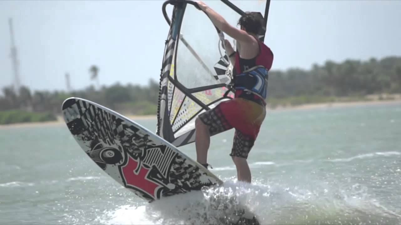 Windsurfing in Kalpitiya Sri Lanka
