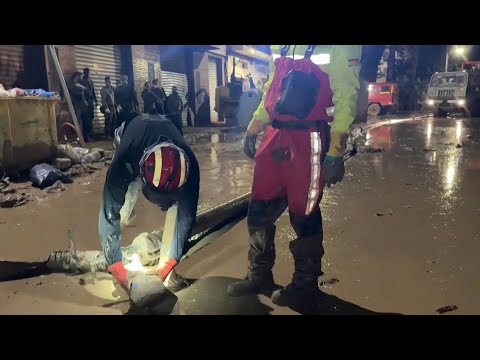 Video Thumbnail: Military continue to clean Spain flooding ground-zero as PM Sanchez announces additional aid | AFP