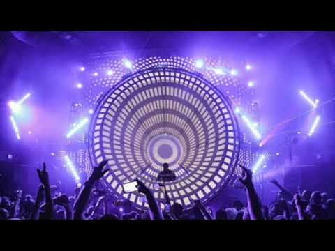 Bad Bunny  Me Porto Bonito VS Crismajor Perreo Moombah Remix (STARBLAZERZ MASHUP)