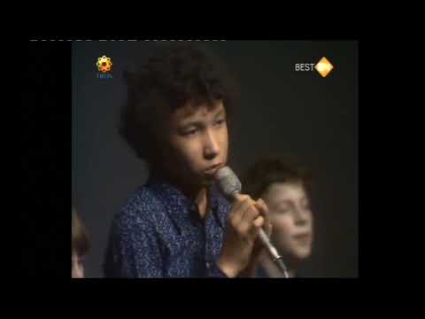 Les Poppys - Non non rien n'a changé / Des chansons pop ( Complete Footage Unicef 1971 )