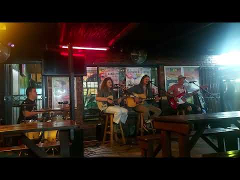 The Stinging Rogers - Ai My Lam Live by Cool Runnings