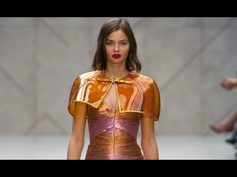 BURBERRY Spring 2013 London - Fashion Channel