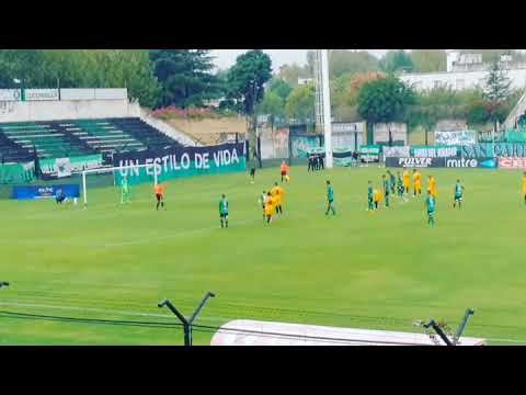 Nueva Chicago 2-5 Flandria. Gol de Sebastián Matos