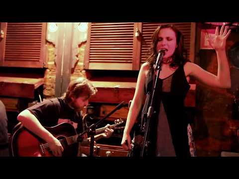 Absent Sunday - Bleeding me (Acoustic drunk Metallica cover)