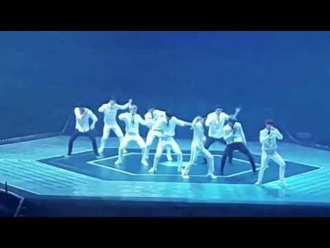 161126 EXO 엑소 - One and Only 유리어항 @ EXO'rDIUM in Taipei Mildred ReMasterson
