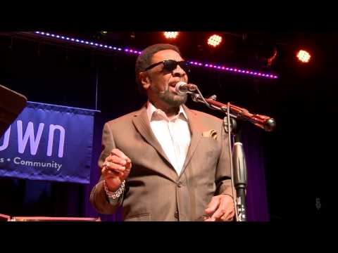 William Bell - The Three Of Me (eTown webisode #1146)