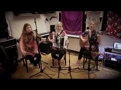 A ja taká čarná - Patreon teaser (The Priester Sisters)