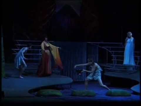 AGNES ZWIERKO / Ježibaba - RUSALKA act 1