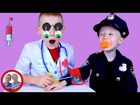 Busy day at the doctor's office | Mike and Jake pretend play| Doctor set toys| Doctor kit डॉक्टर सेट
