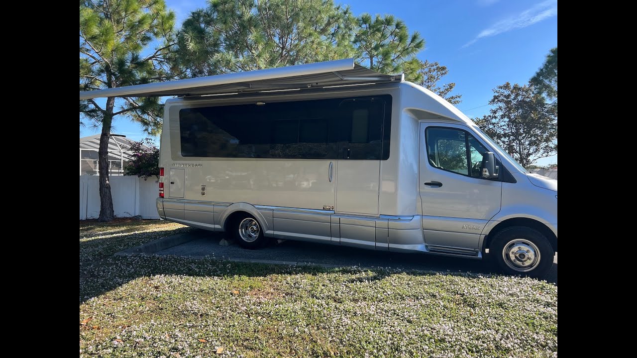 A photo of this 2020 Airstream ATLAS MURPHY SUITE