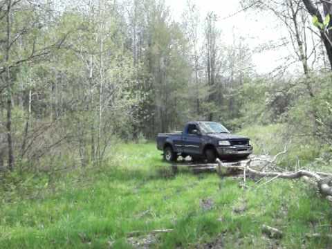35'' superswamper on ford 150 4x4 4'' lift
