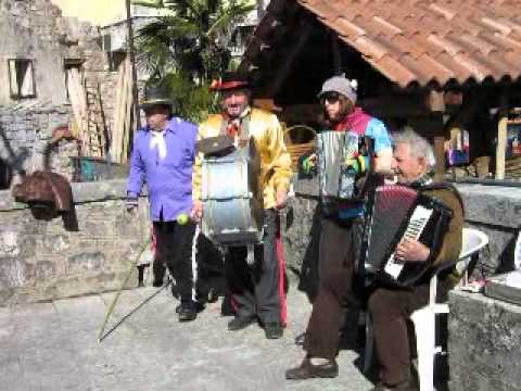 Linda Gizdulic - Armunike sopu (Riječki karneval)