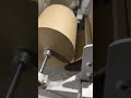 Riproduci video