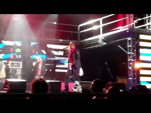 Chan Dizzy @ Reggae Sumfest, Montego Bay 7-21-11 Performing "Go Hard & Done"