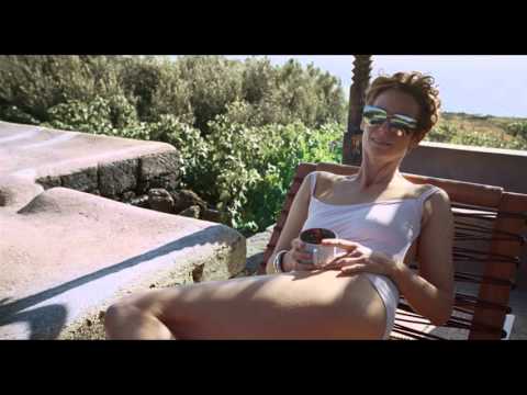 A BIGGER SPLASH OFFICIAL TRAILER [AUSTRALIA] March 24