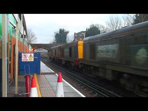 (HD) DRS 20303, 20304, 20302, 20301 thrash through Brentford - 0Z36