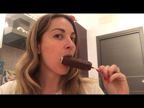 MUKBANG ASMR GELATO MAGNUM AL PISTACCHIO