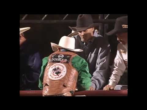 Panhandle Slim bucks J.W. Hart - 99 PBR Tunica