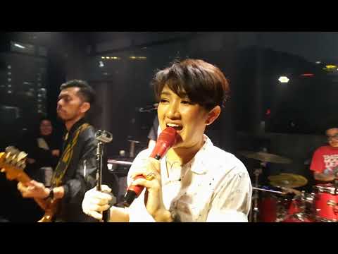 HEART BREAKERS X MELLY MONO - SLOW DOWN BABY