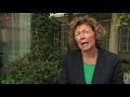 Regenboogvlag wappert in Flevoland