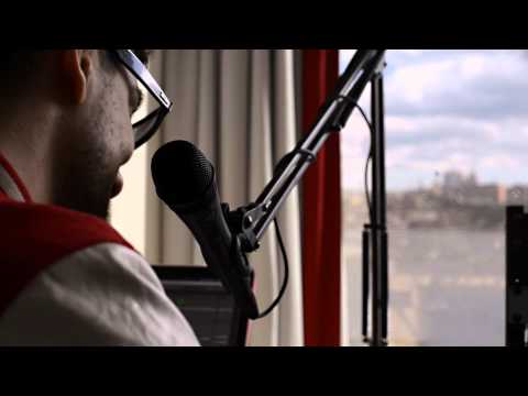 Superwalkers - Kings [Live Session @ a Hotel Room]