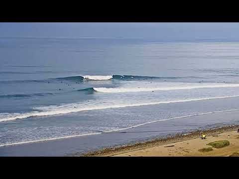 Glassy, fun conditions in Southern California