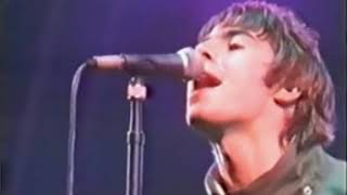 Oasis - Glastonbury 1995   Hello
