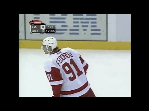 2001 Playoffs: LA @ Det - Game 2 Highlights