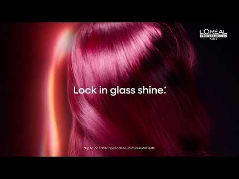 Salon results at home. New Vitamino Color Spectrum for glass shine hair.