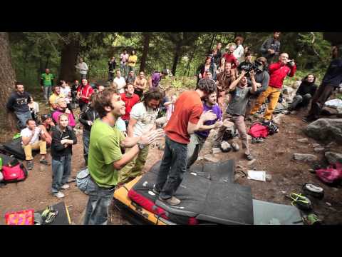 MELLOBLOCCO 2011 Official Video - The Solution