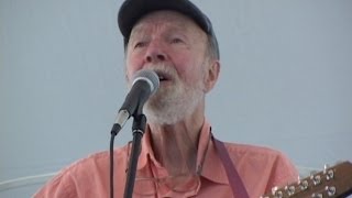 Pete Seeger live in Concert -- 2004