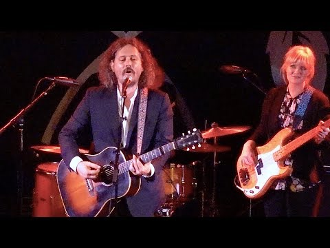 John Paul White covers ELO's "Can't Get It Out Of My Head," live in San Francisco, June 16, 2019