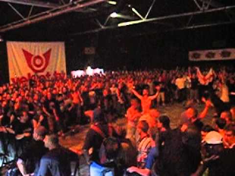 Stampin' Ground Crowd Carnage