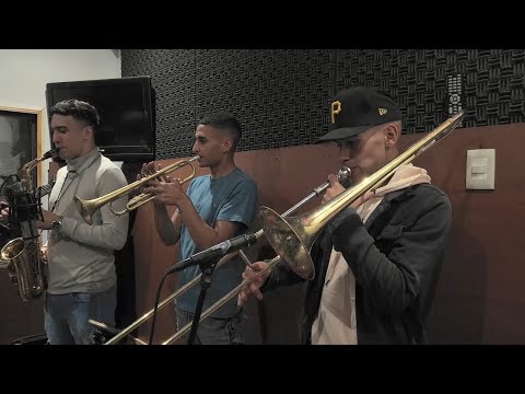 NIKO CLAVIJO FT LA  PROPUESTA - UN FINDE (SESSION EN VIVO)