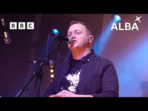 Valtos & Caraidean | An Toll Dubh | Cuirm aig Celtic Connections | Valtos & Caraidean | BBC ALBA