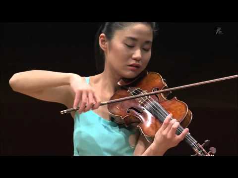 Sayaka Shoji and Gianluca Cascioli play Beethoven : Violin Sonata No.5 in F major, Op.24 "Spring"