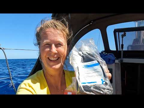 Solo Sailing the Great Barrier Reef: Engineless Adventure Unleashed! - Ep. 259