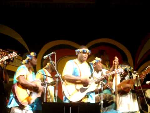 JIPAJIROA String Band FEST NALENGA (1) FEST 'NAPUAN FESTIVAL 2010 Port-Vila VANUATU